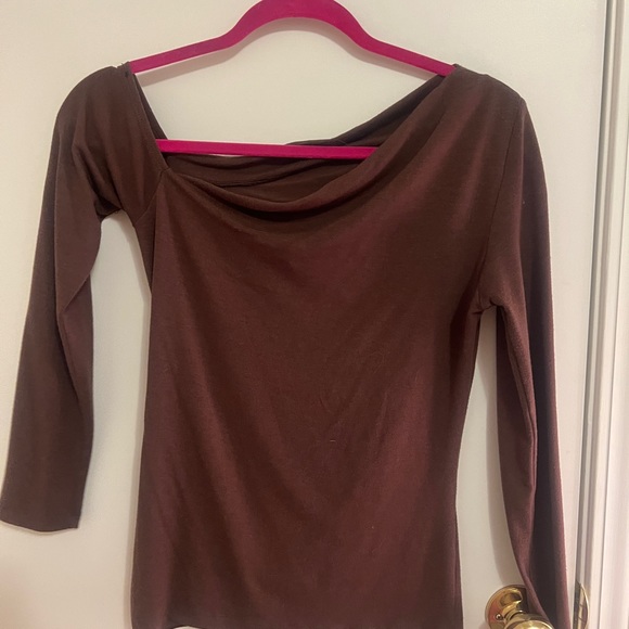 Two piece set - Picture 9 of 10